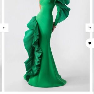 Meet your Posher, Adama